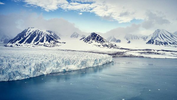 Remote Luxury Escapes: Discovering the Arctic’s Hidden Wonders